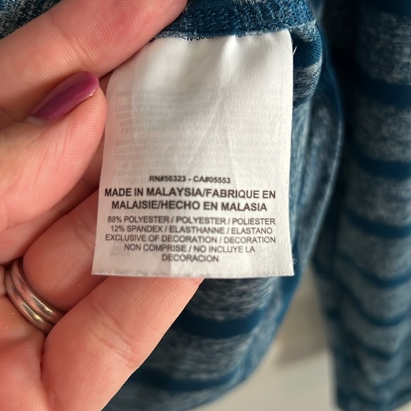 Nike Pullover - Picture 5 of 11